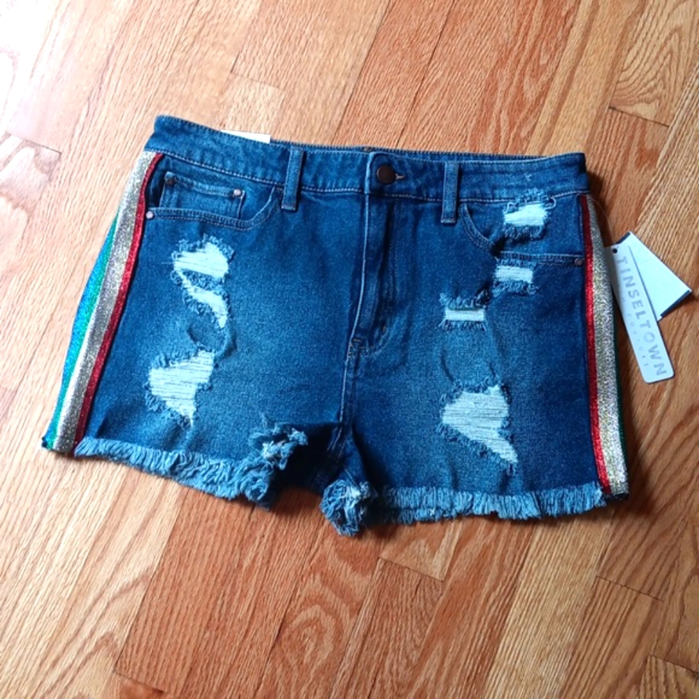 NWT TinselTown Metallic Rainbow Stripe Distressed Denim Short 🌈 Juniors